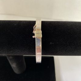 Sterling Silver Bracelet 2½” x 2” Springe Loaded, Self-Closing, Marked Milor Italy 925