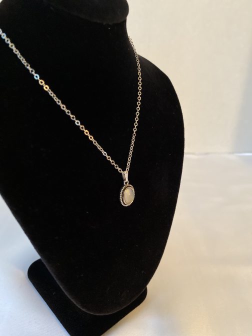Sterling Silver Necklace With Tiger Eye Stone Pendant 16”
