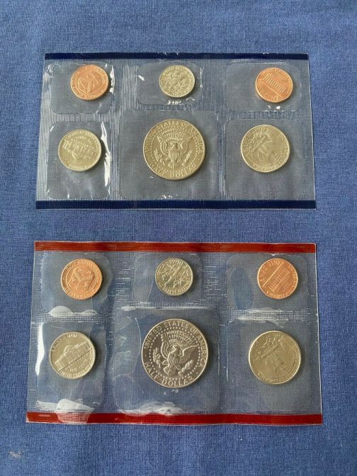 1985 US Mint Uncirculated Coin Set, Both P&D In Original Envelope