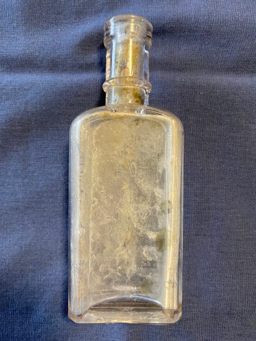 Antique Embossed Grand Union Tea Company Clear Bottle In Good Condition