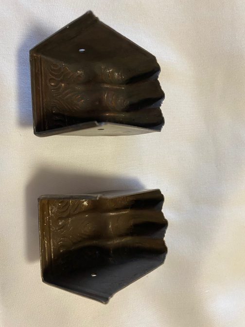 4 Used Duncan Phyfe Style Table Leg Paw Foot Caps