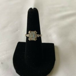 Sterling Ring w/CZ Stones, Size 7.5