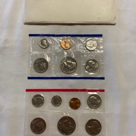 1981 P & D US Mint Set With Envelope – Total Of 13 Coins