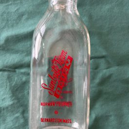 Sunbrite Farm Dairy Norman J. Duprey Bernardston, Mass (Red) 1 Quart Milk Bottle