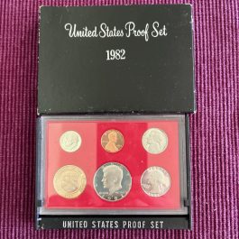 1982-S US Mint Proof Set in OGP Blue Box – 5 Coins
