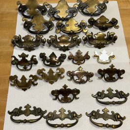 Vintage Lot Of 22 Drawer Pulls Or Handles For Cabinets Or Bureaus – Used